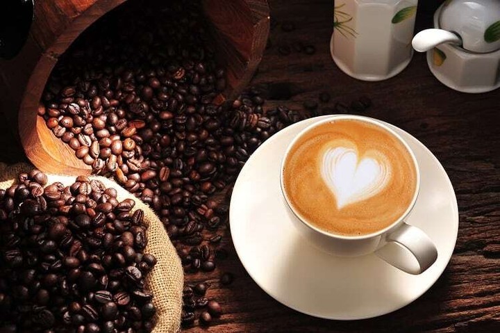 ราคากาแฟโลก: จากจุดสูงสุดสู่ขาลง ปัจจัยใดเป็นตัวกำหนด?
