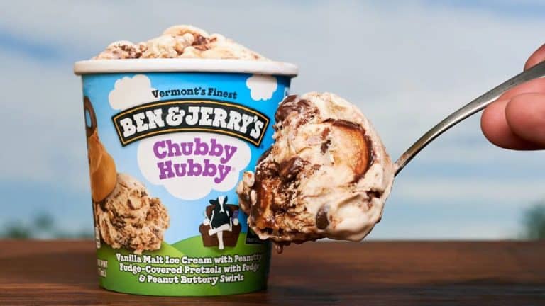 ผู้ร่วมก่อตั้ง Ben & Jerry’s กล่าวหาบริษัทแม่ “ปิดปาก” จำกัดสิทธิเสรีภาพในการแสดงความเห็น